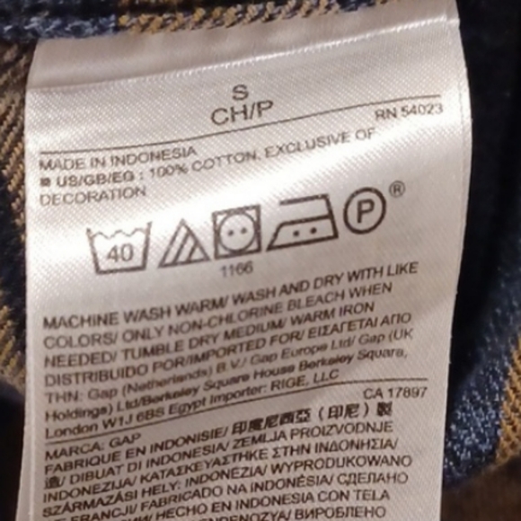 4/$40 Green Plaid Botton-Down Shirt - Size Small - Picture 6 of 6